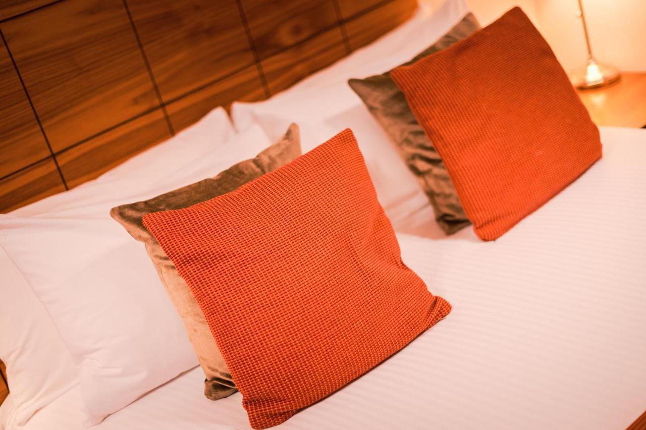 Comfort Three Bedroom Apartment,1001788878:JPEG