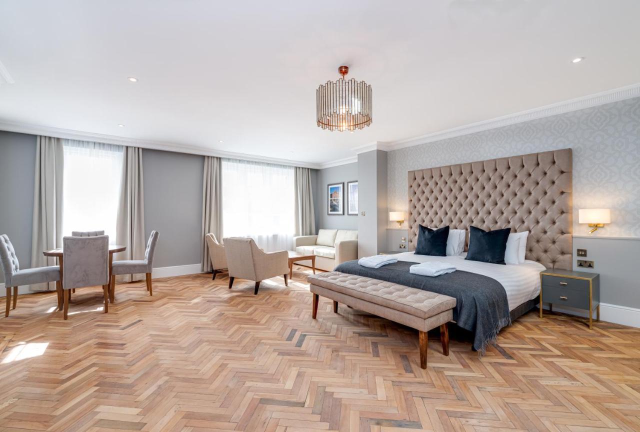 Mansion House Suite
