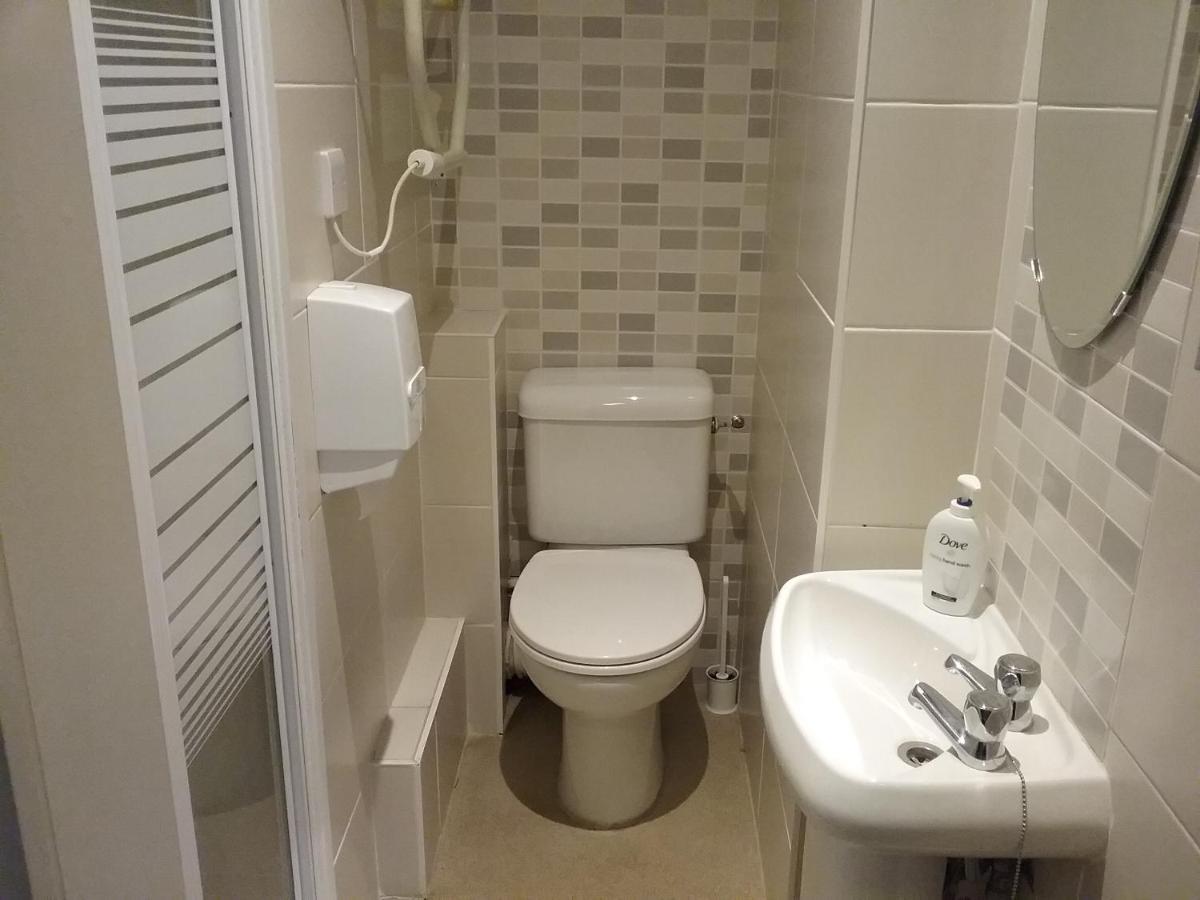 Double Room Private Bathroom,1031803195:JPEG