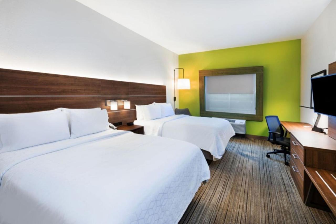 Standard Room - Disability Access/Non-Smoking