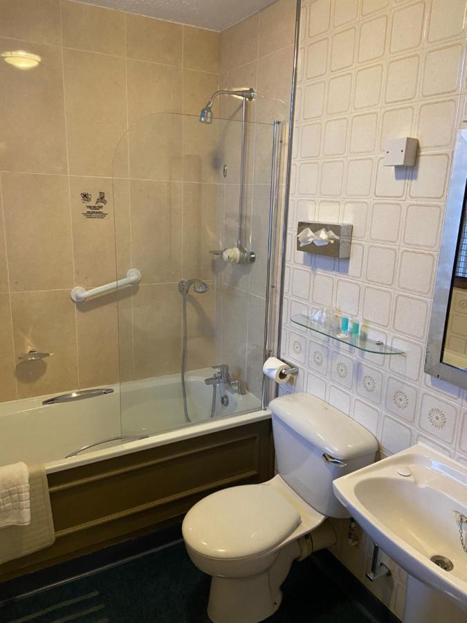 Standard Single Room,1234850876:JPEG