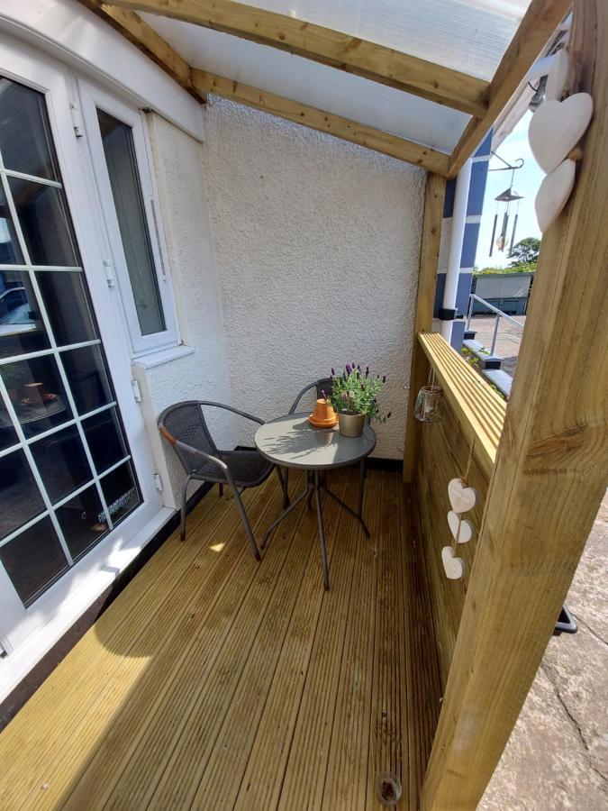 Double or Twin Room with Private Bathroom