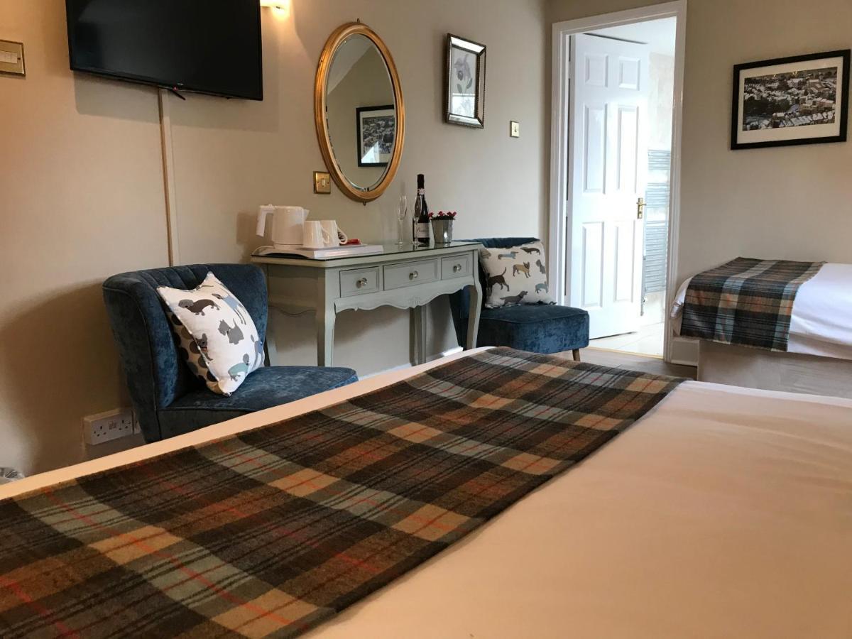 Double Room with Extra Bed,1079914021:JPEG