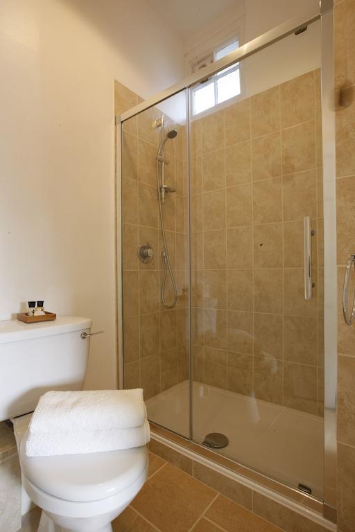 Deluxe Single Room,633331371:JPEG