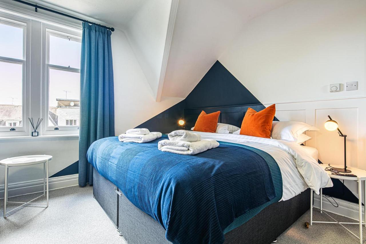 Triple Studio (Super King / Twin with Sofa Bed) with Bath (Second Floor – No Lift),1094858376:JPEG