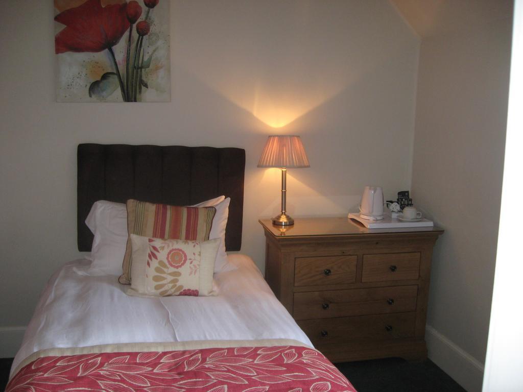 Single Room,120271677:JPEG