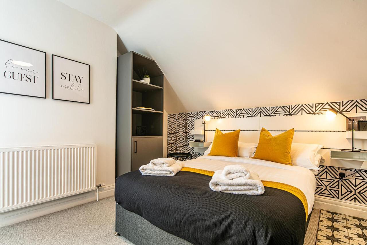 Compact Double Studio (Second Floor - No Lift),1094859894:JPEG