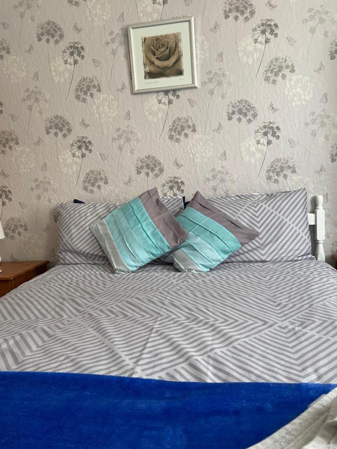 Double Room with Shared Bathroom,1233088748:JPEG