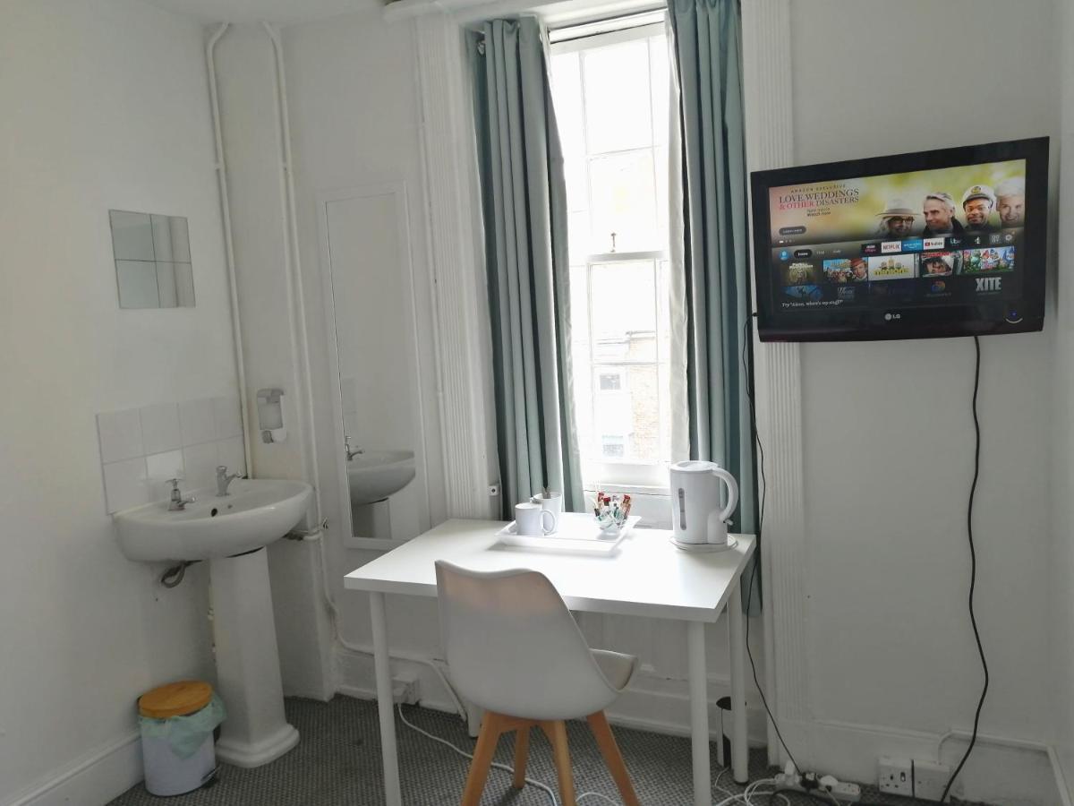 Double Room,1612996696:JPEG
