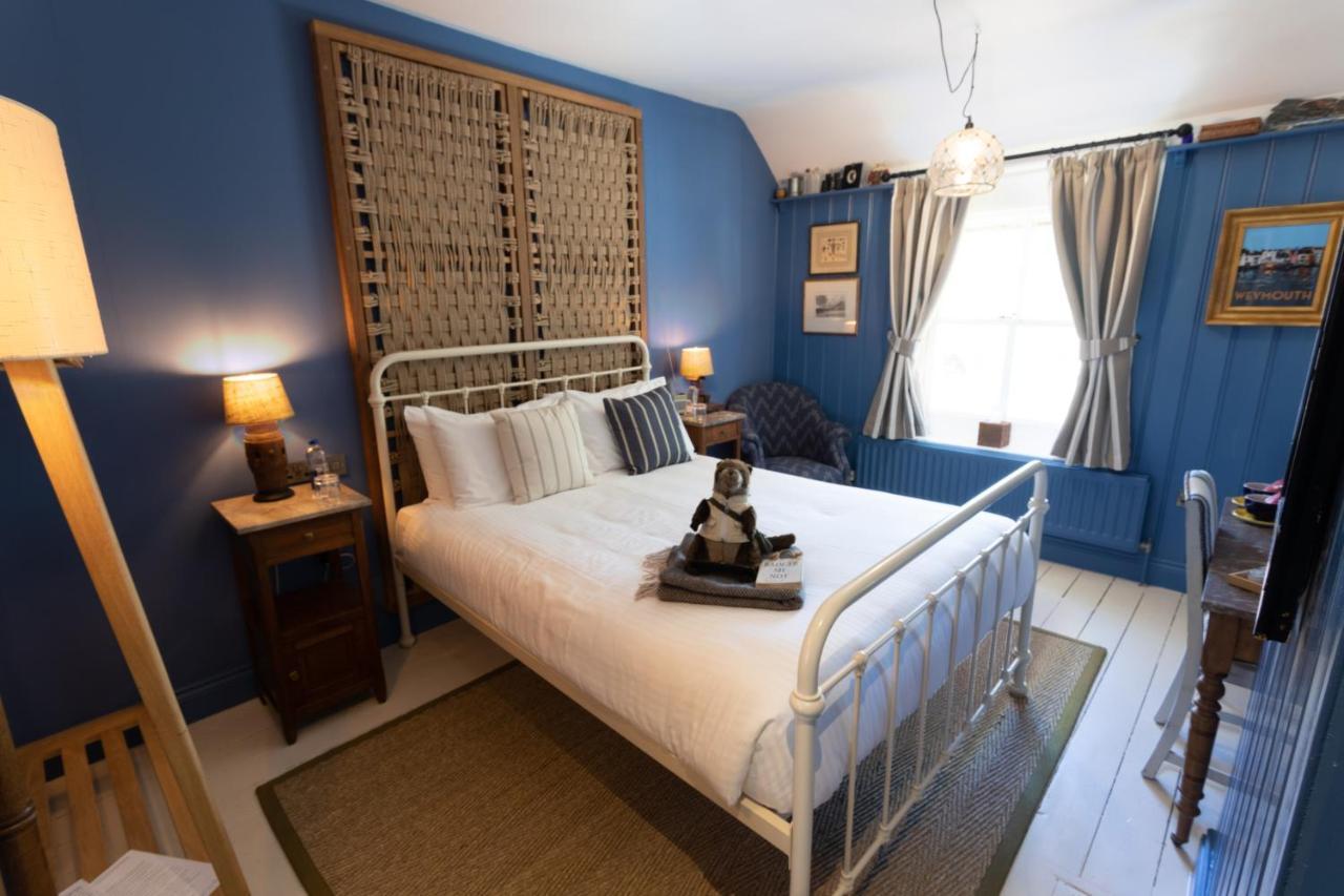 Comfy Plus,1122090612:JPEG