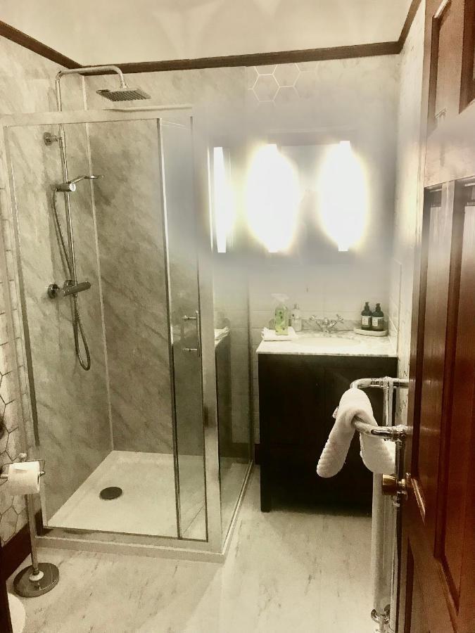 Family Room with Garden View,1129939278:JPEG