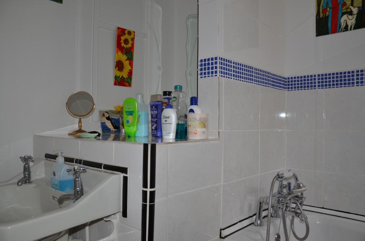 Deluxe Double Room with Bath,1140966259:JPEG