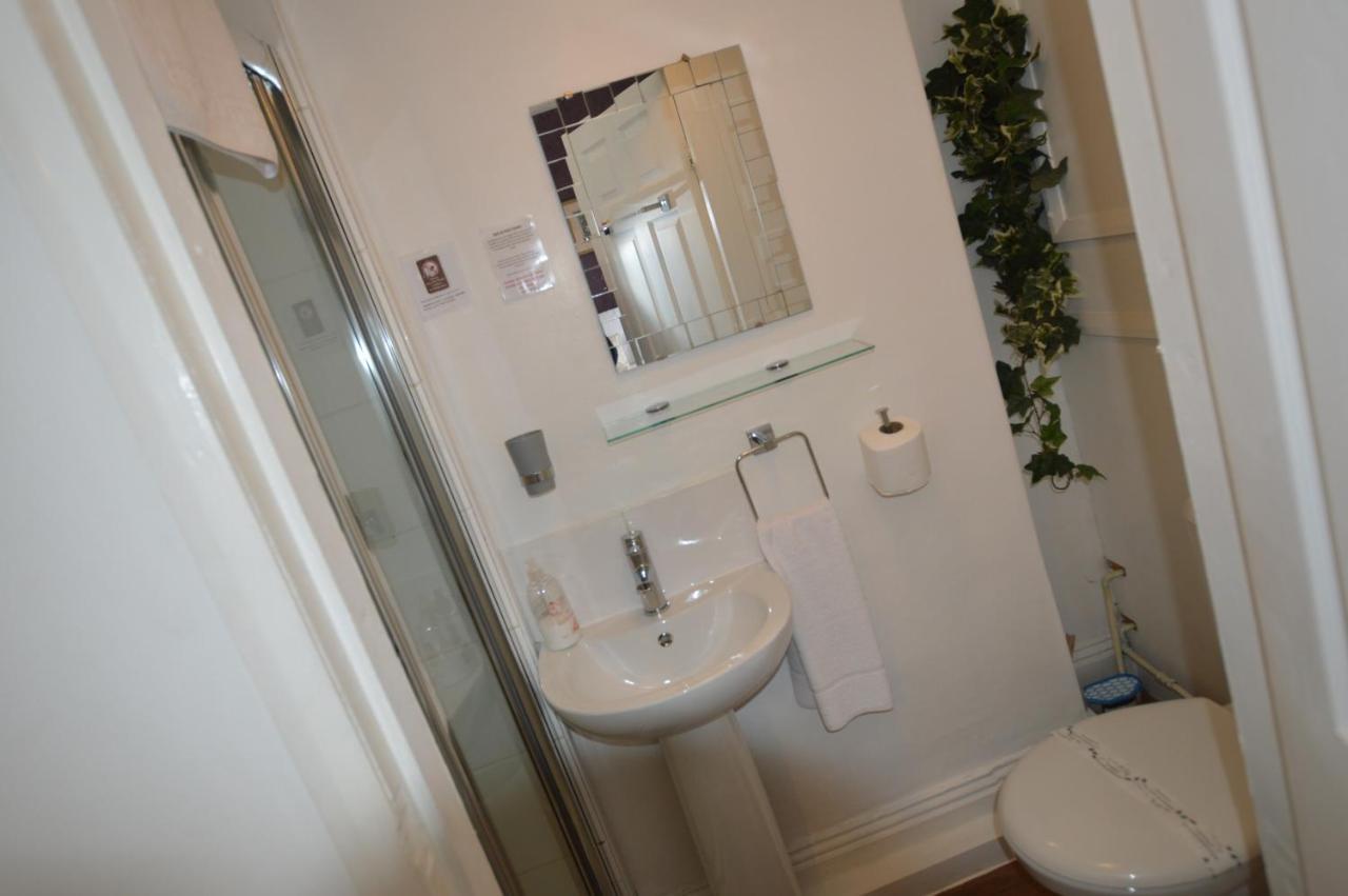 Standard Double Room,1154885550:JPEG