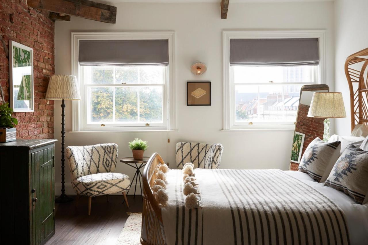 Deluxe Double Room with Bath