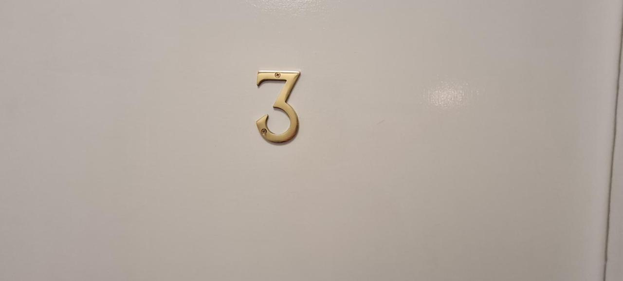 Single Room,1232775170:JPEG