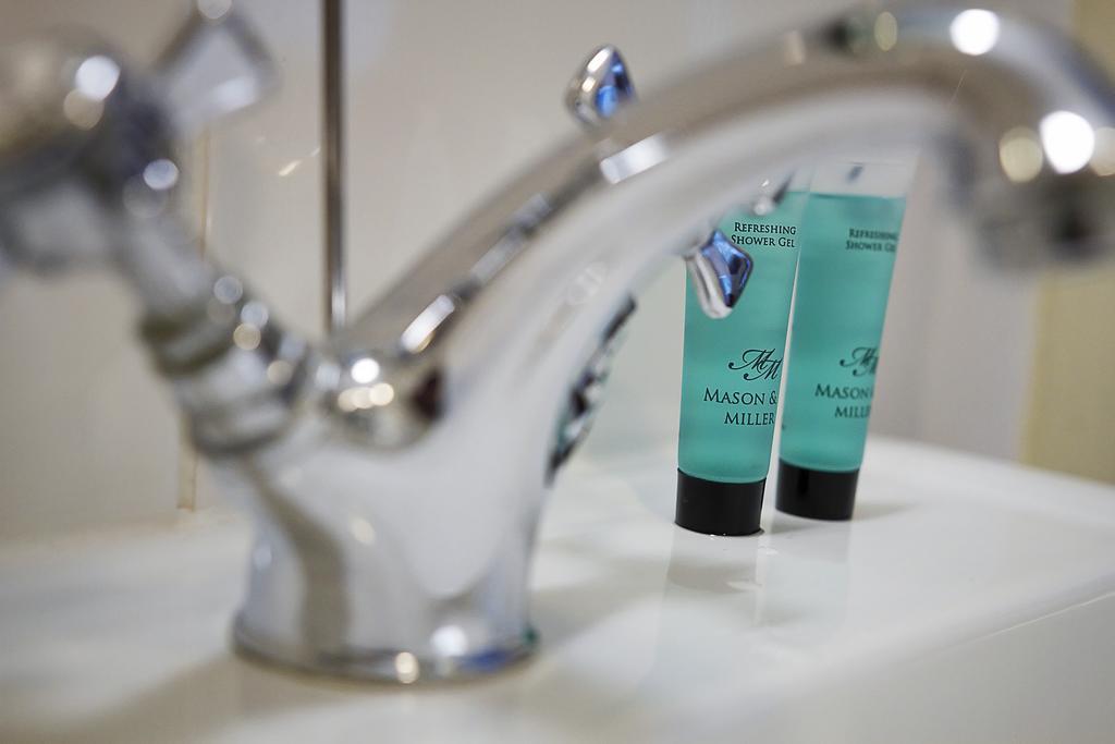 Double Room,642275520:JPEG