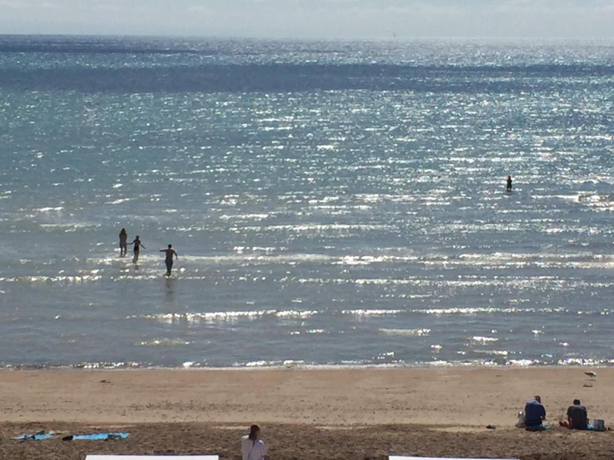 Single Room with Sea View,1184745987:JPEG