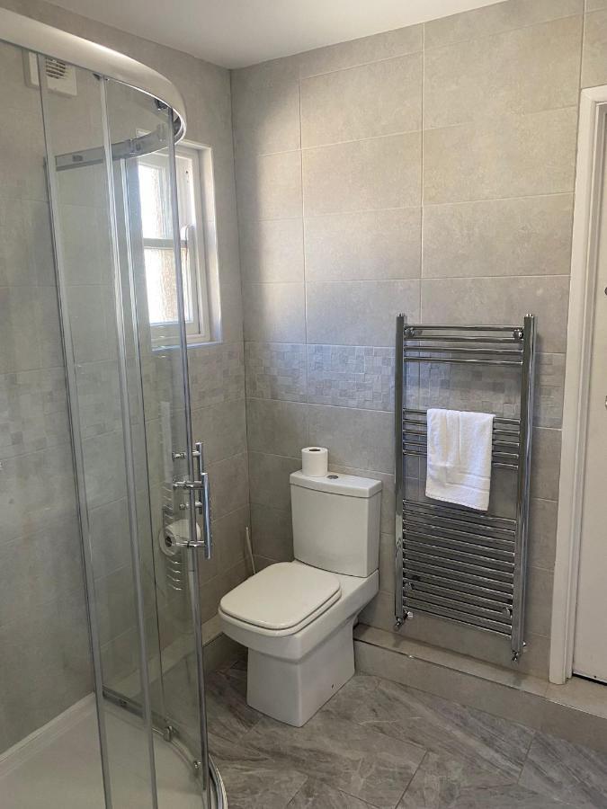 Single Room with Private Bathroom