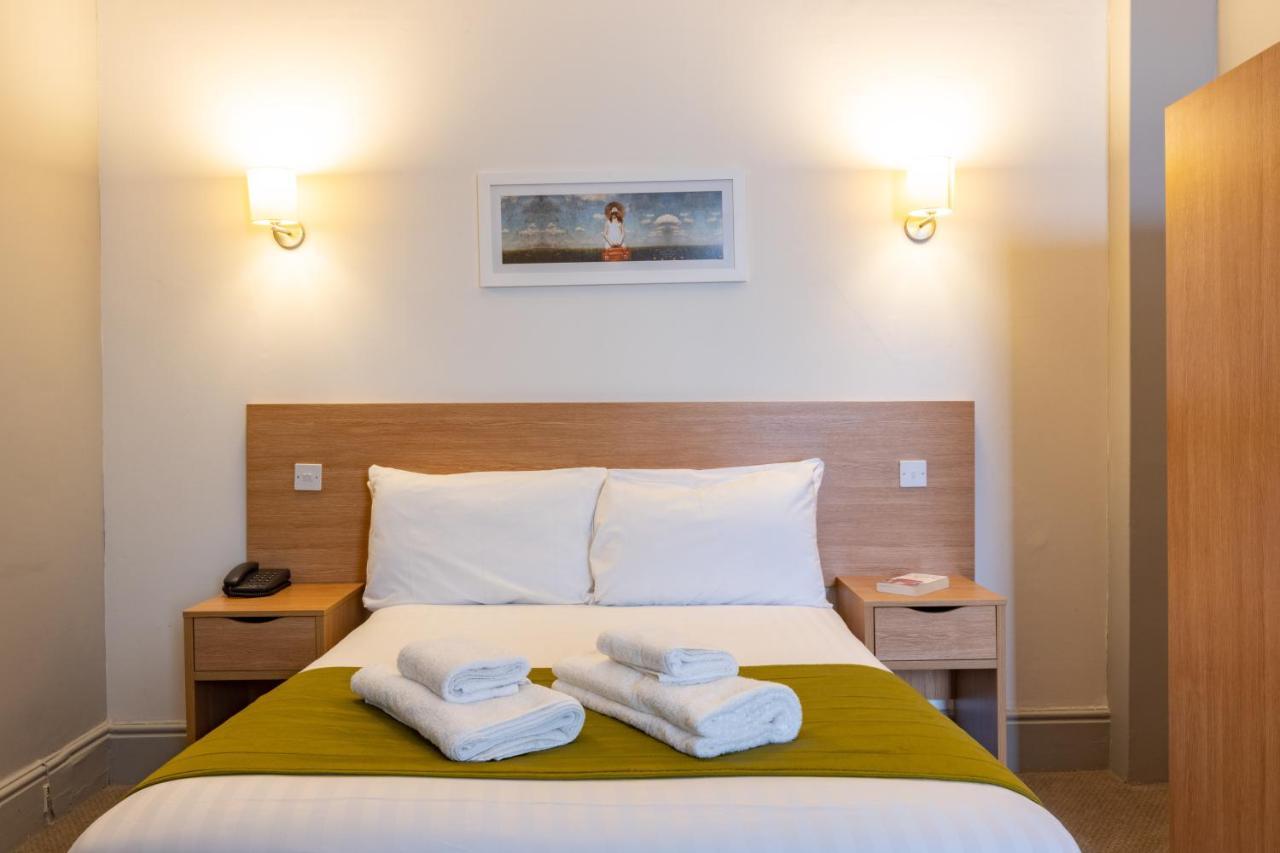 Standard Double Room,1531054303:JPEG