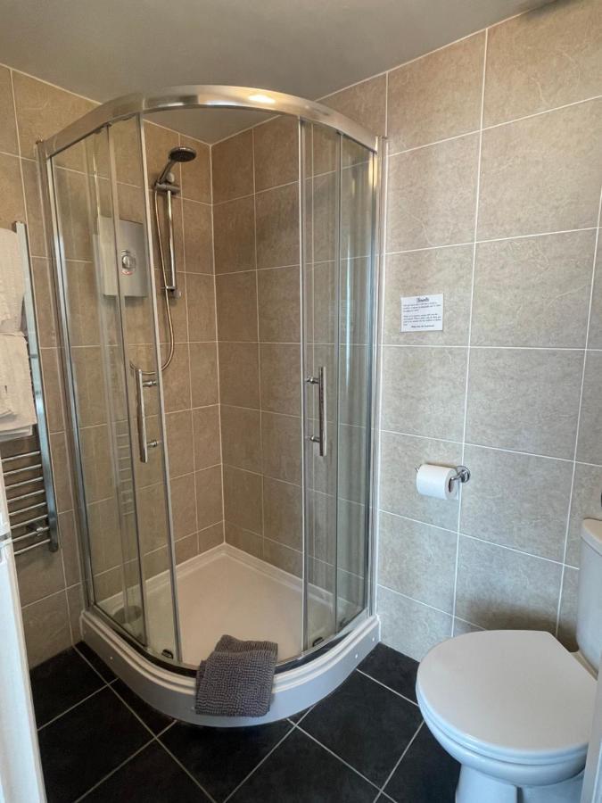 Deluxe Super-King-Size Room
