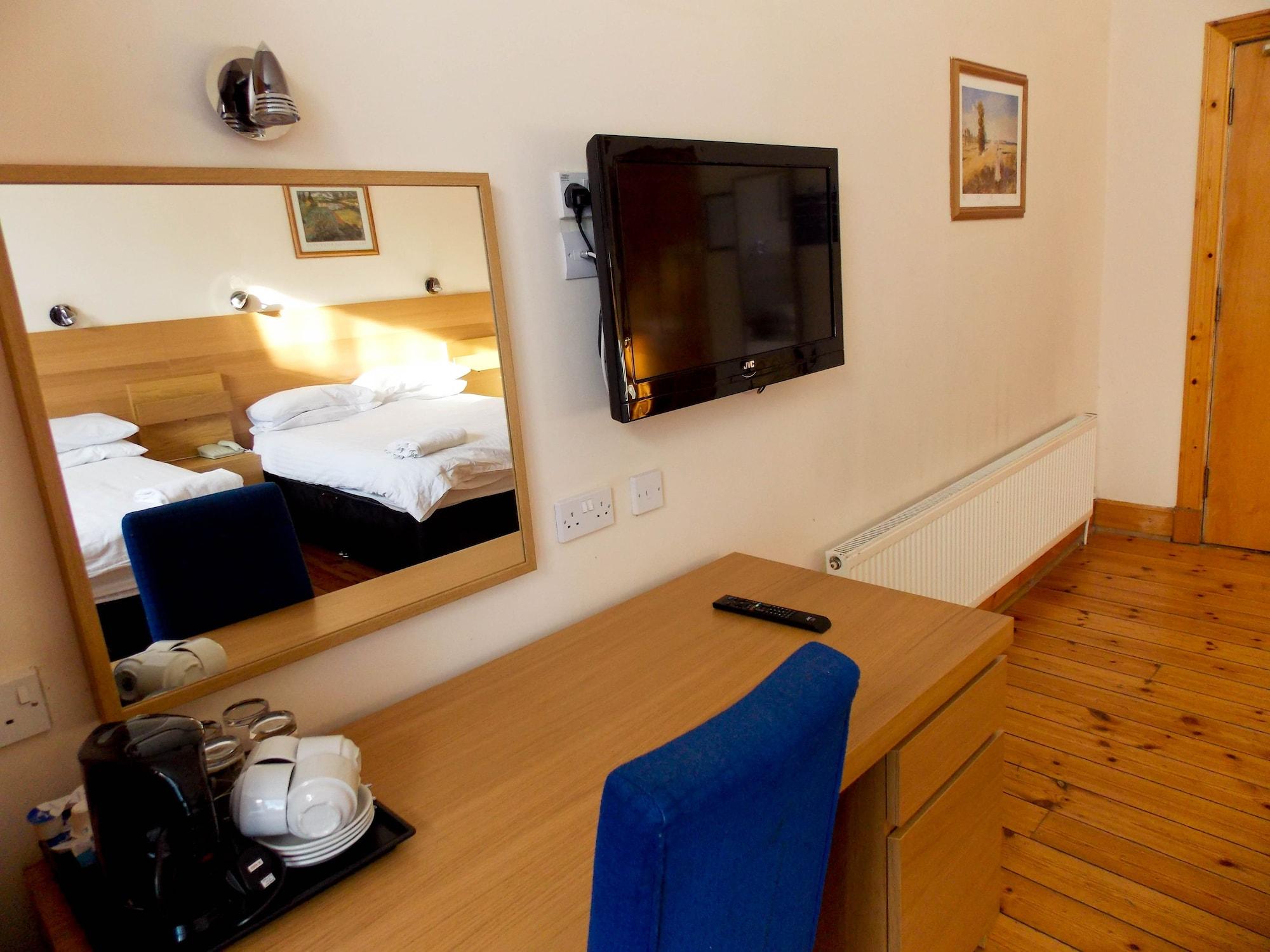 Quadruple Room with Bathroom