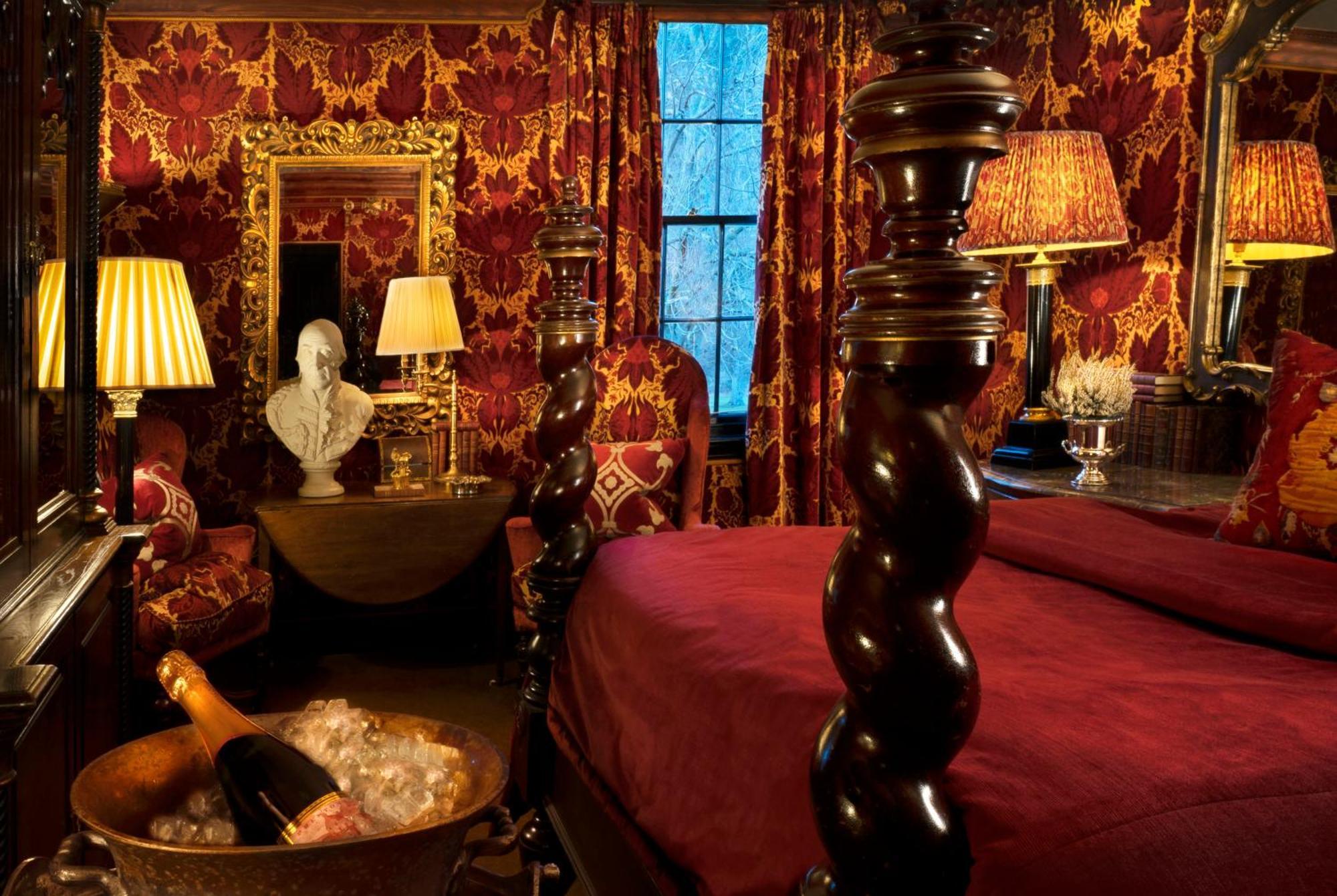 Classic Room,1209972646:JPEG