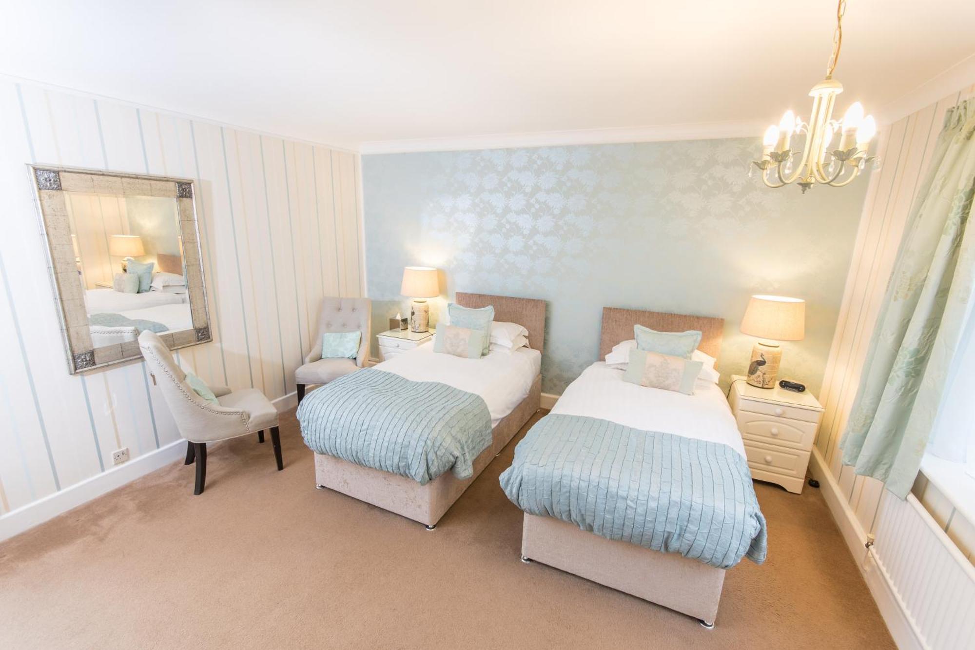 Double or Twin Room,1215476998:JPEG