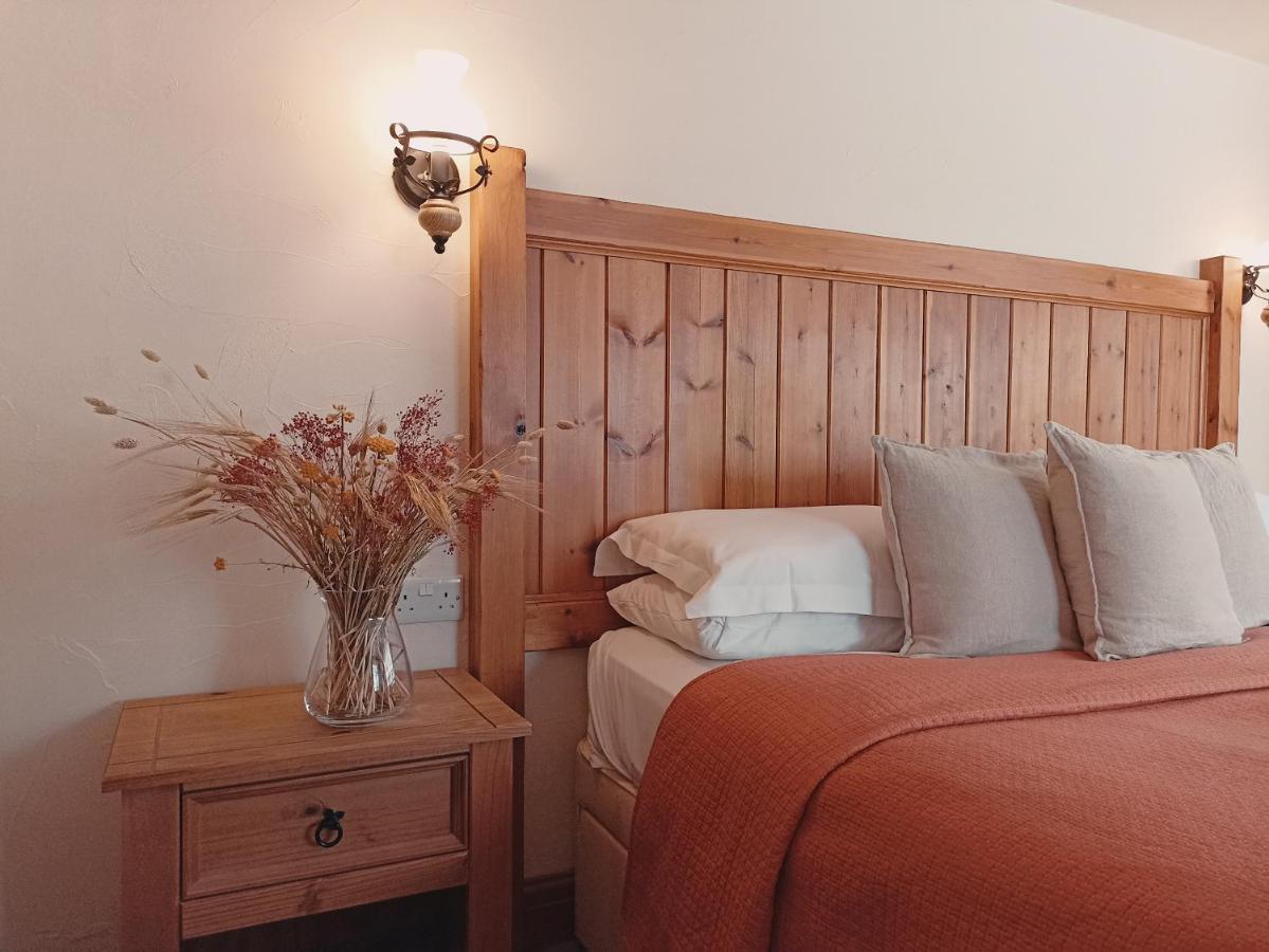 Double Room,1230837170:JPEG