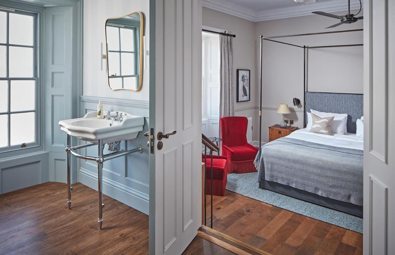 Deluxe Double Room,1397413799:JPEG