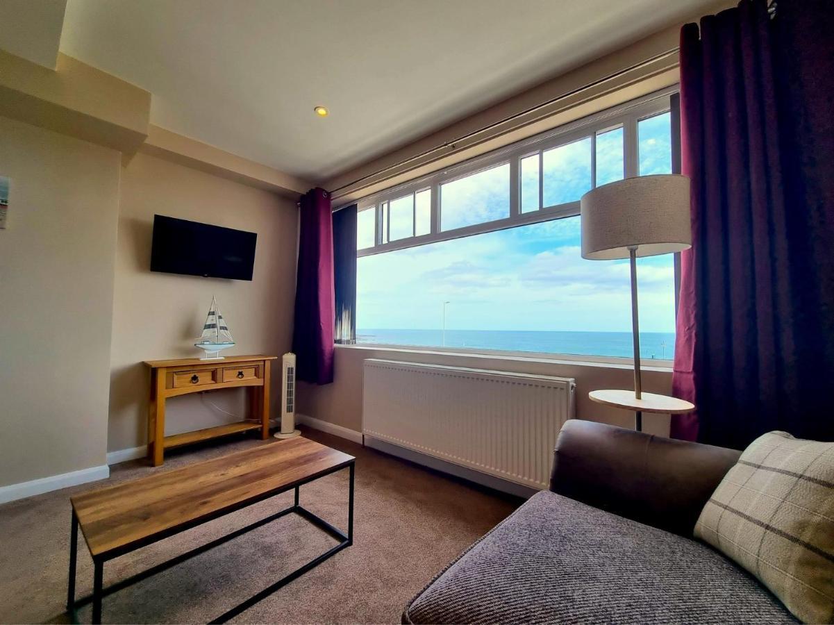 Family Room Sea View,1251075172:JPEG