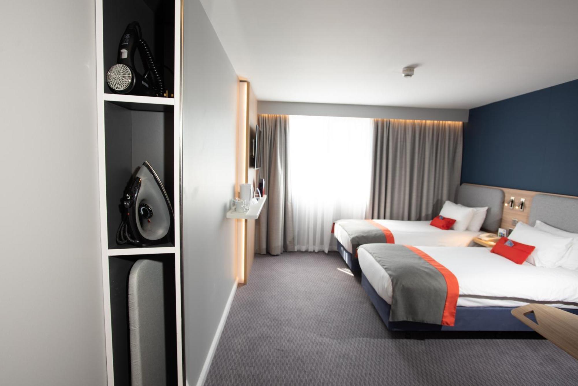 Twin Room,1274079259:JPEG