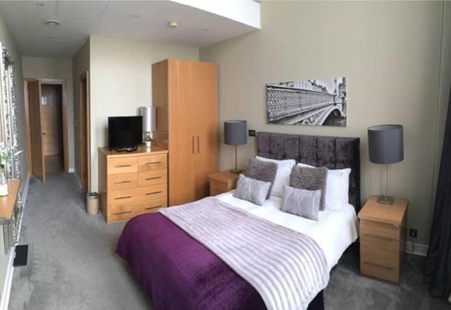 Superior Apartment,1289025271:JPEG