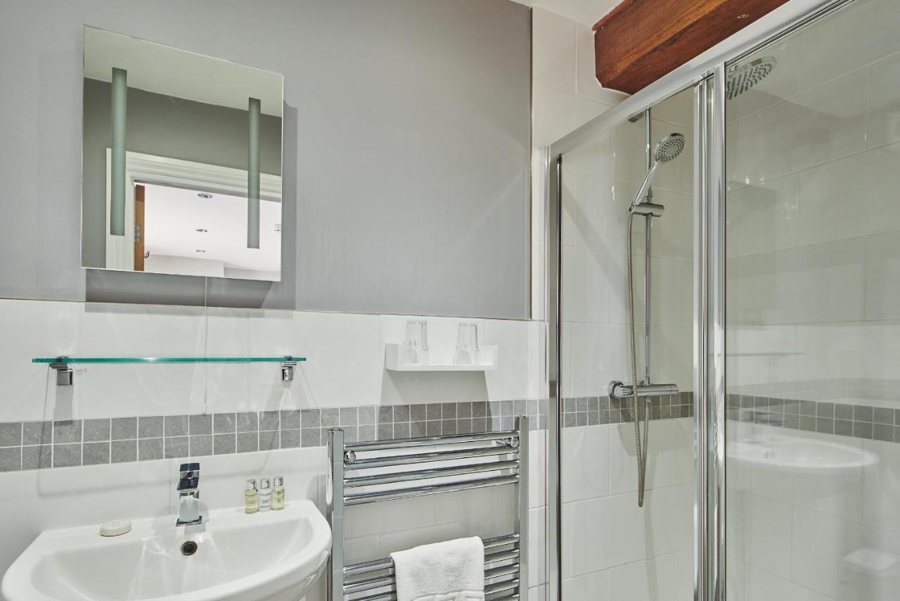 Double Room,1743075568:JPEG