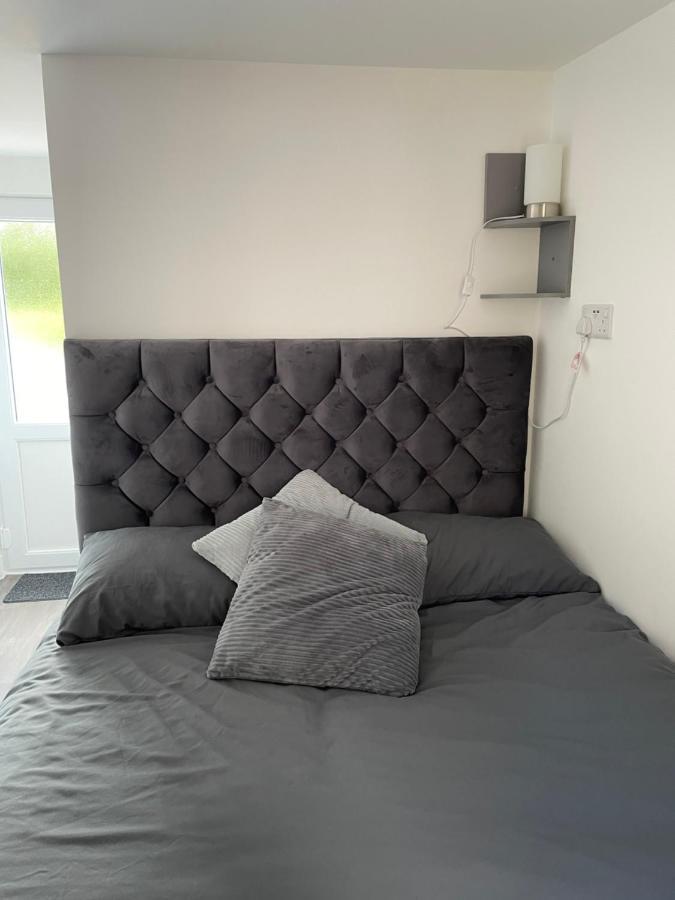 Double Room with Private Bathroom,1297075432:JPEG