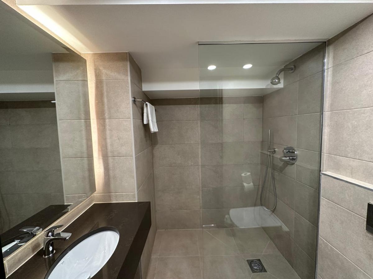 Superior Double Room (No Window/LG floor),1303543417:JPEG