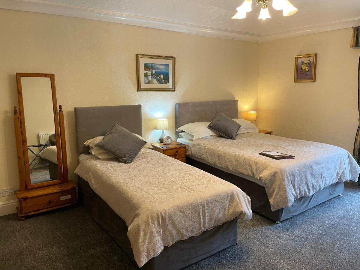 Double or Twin Room with Garden View