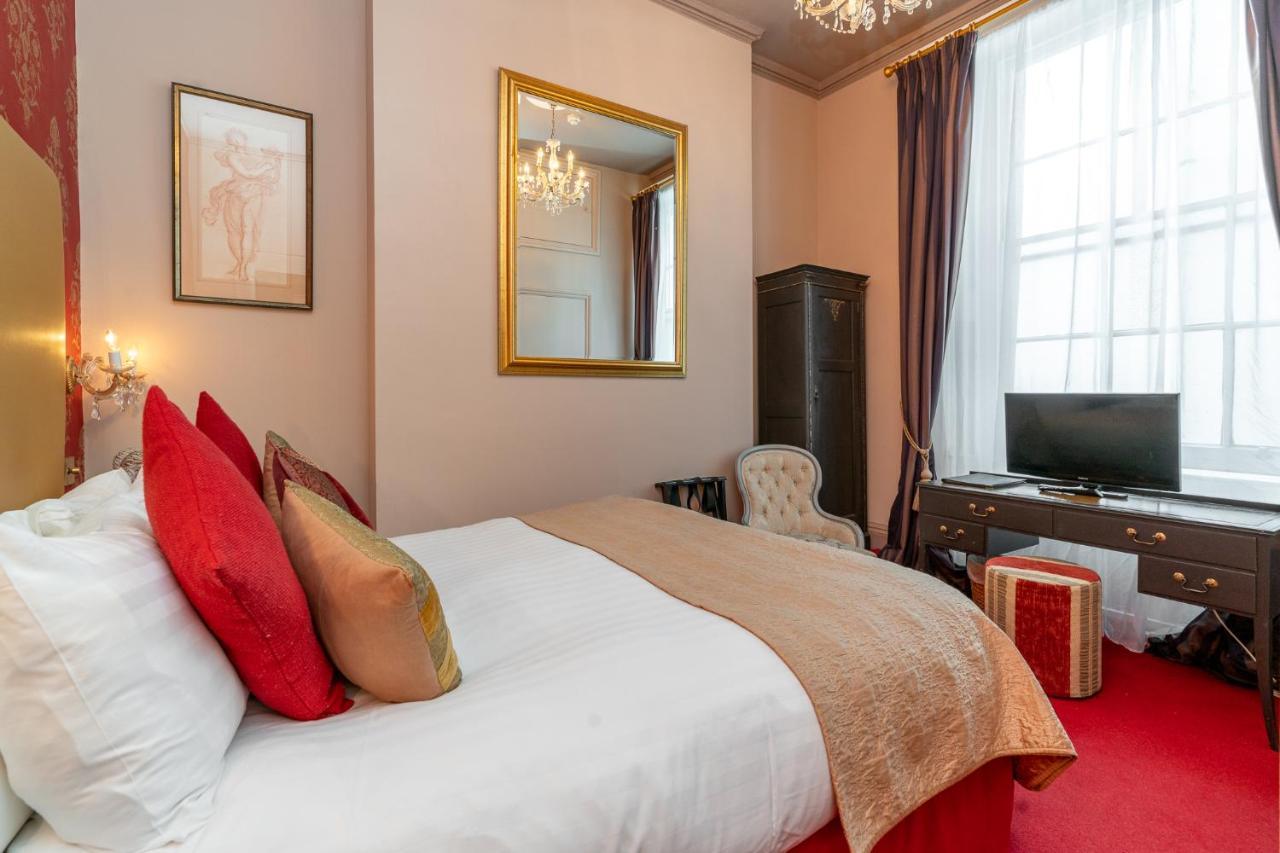 Double Room with Private Bathroom,1305293749:JPEG