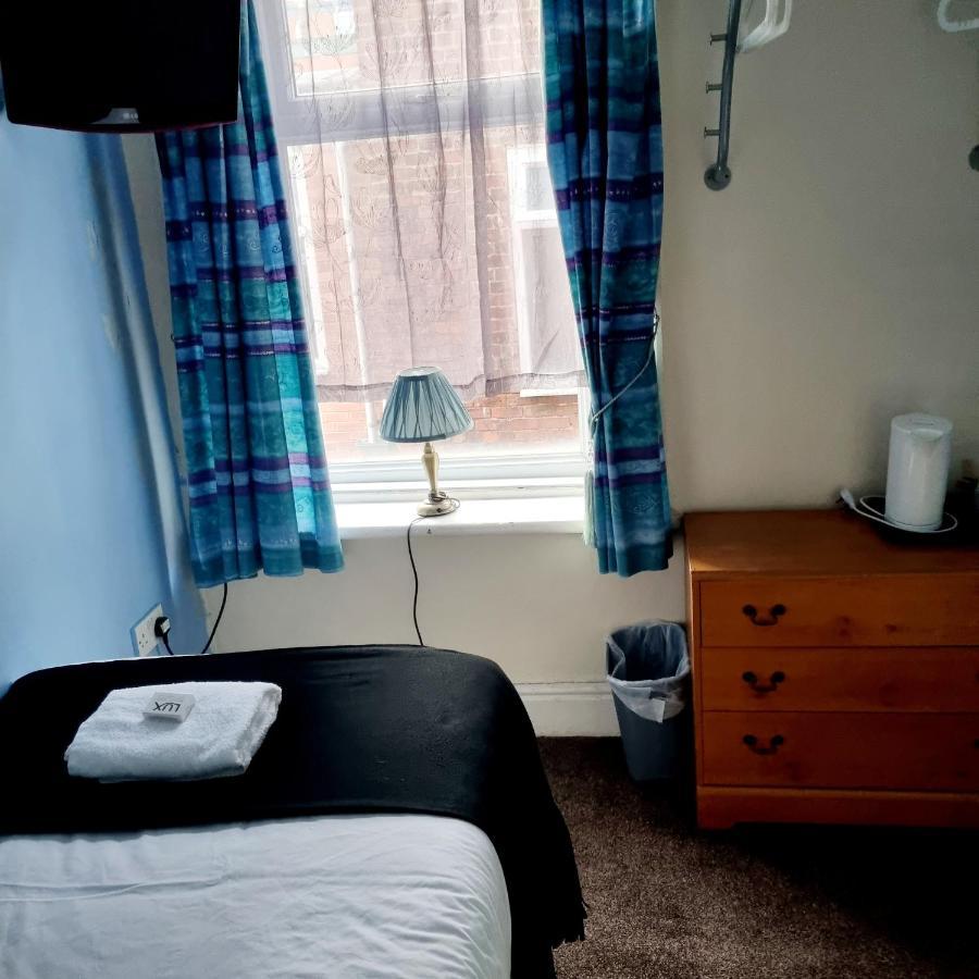 Single Room Shower