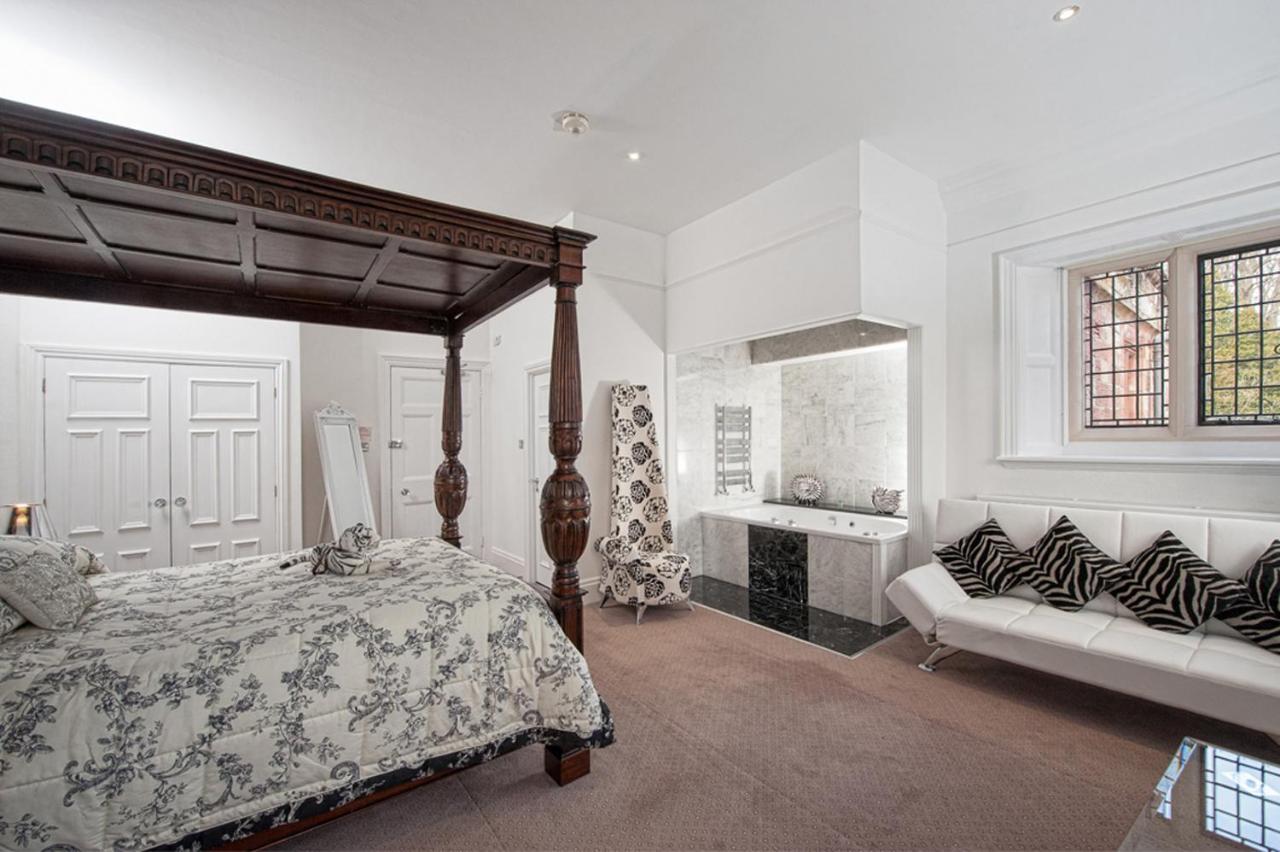 Double Room with Private Bathroom,1318293115:JPEG