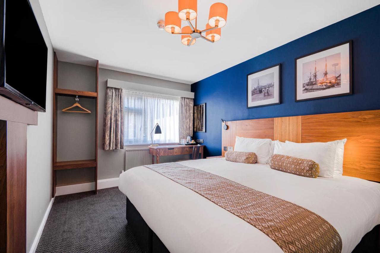 Double Room,1326167716:JPEG