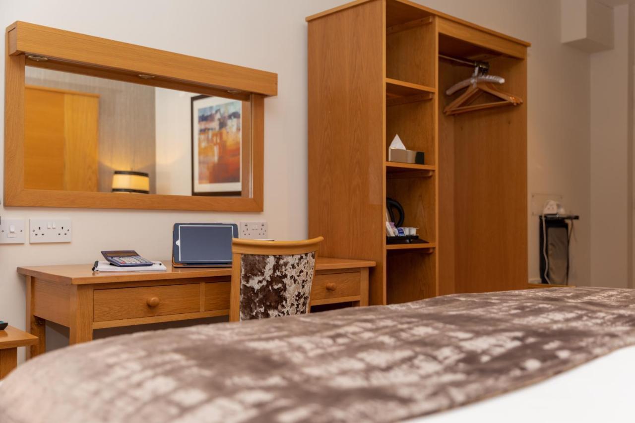 Deluxe Double Room - Room Only