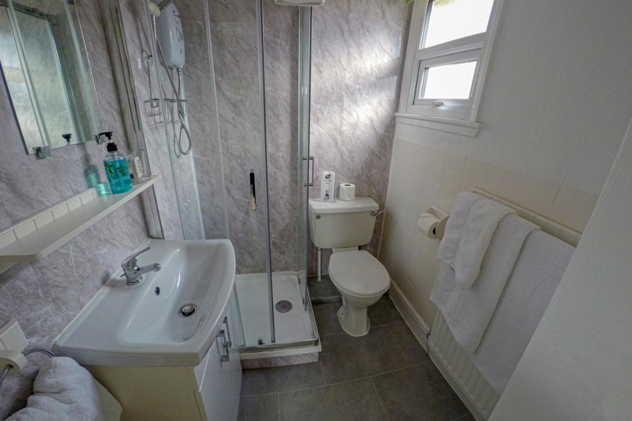 Double Room 6