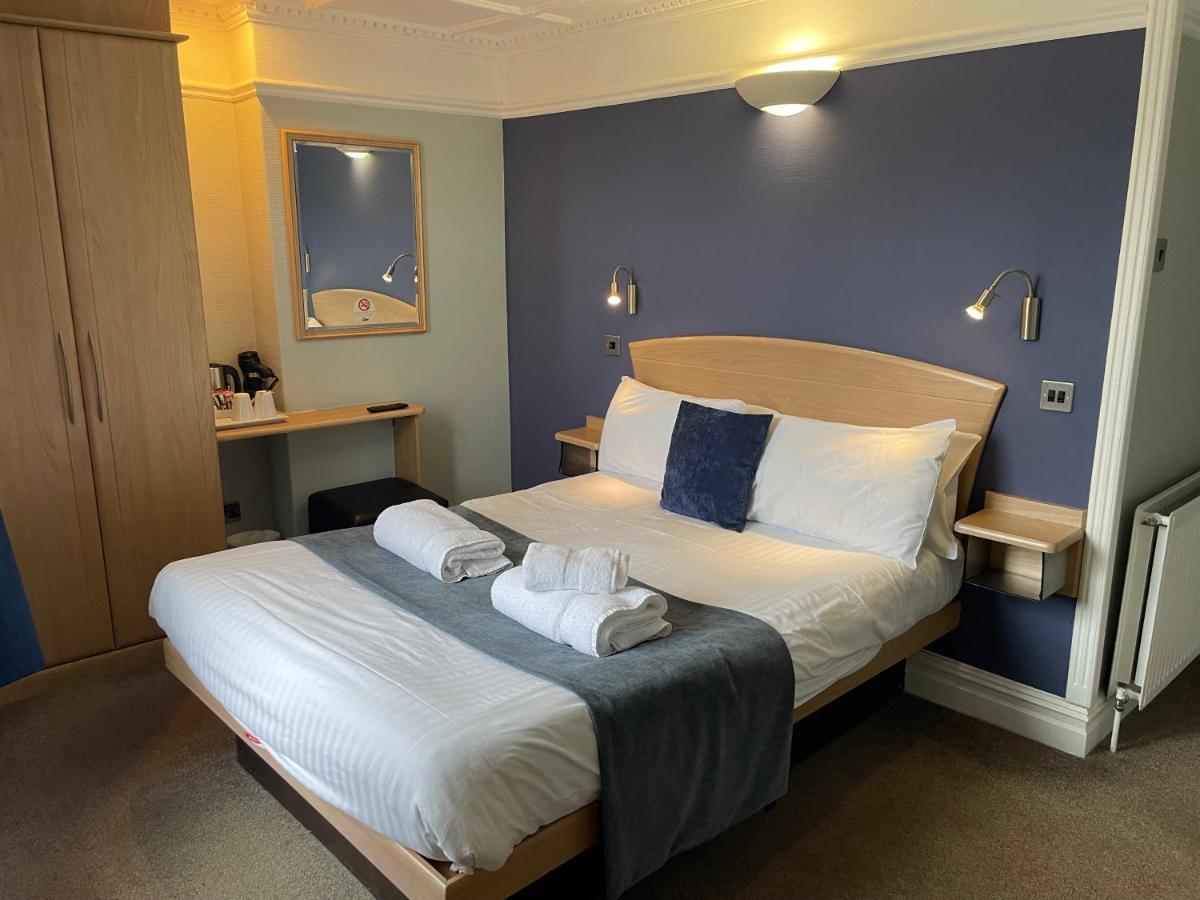 Double Room,1264395040:JPEG
