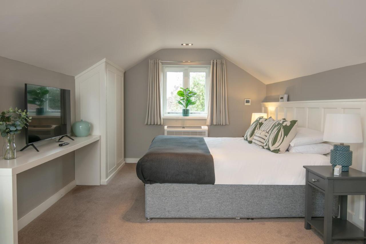 Family Room with One Double Bed and Bunk Beds - Kitchen/Sitting Area
