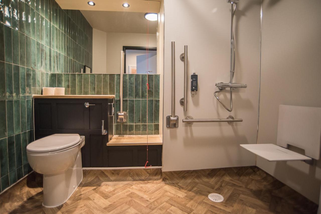 Double Room - Disability Access,1372213907:JPEG