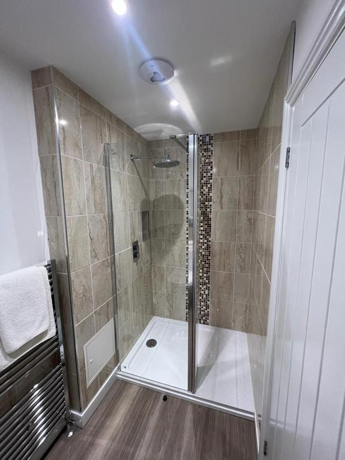 Standard Twin Room,1377718400:JPEG