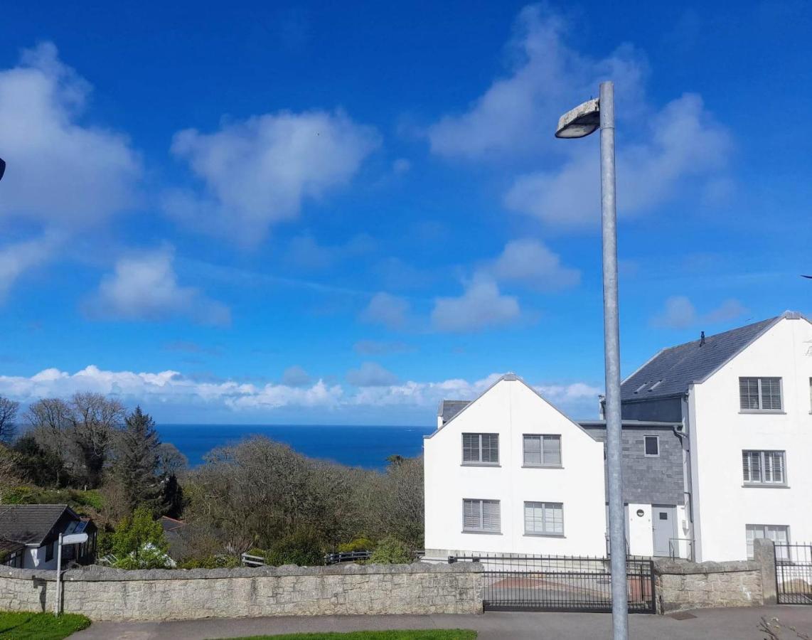 Single Room with Sea View,943469518:JPEG