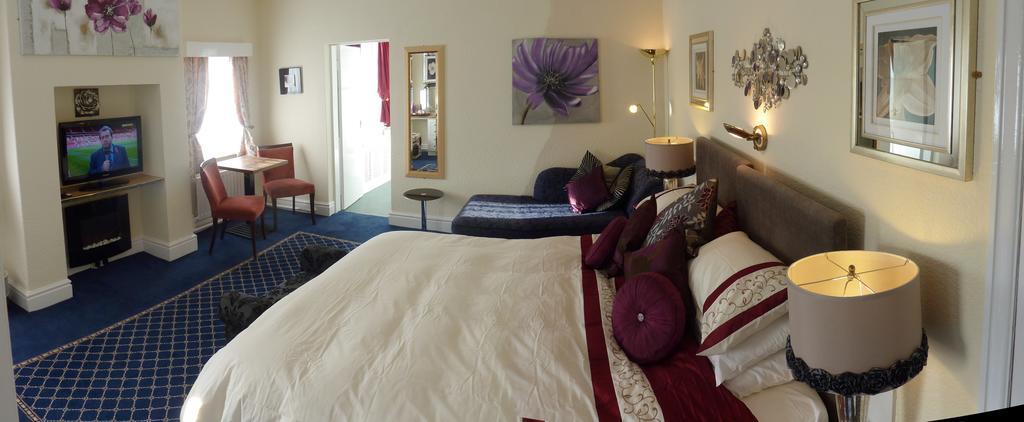 Double Room,140464140:JPEG