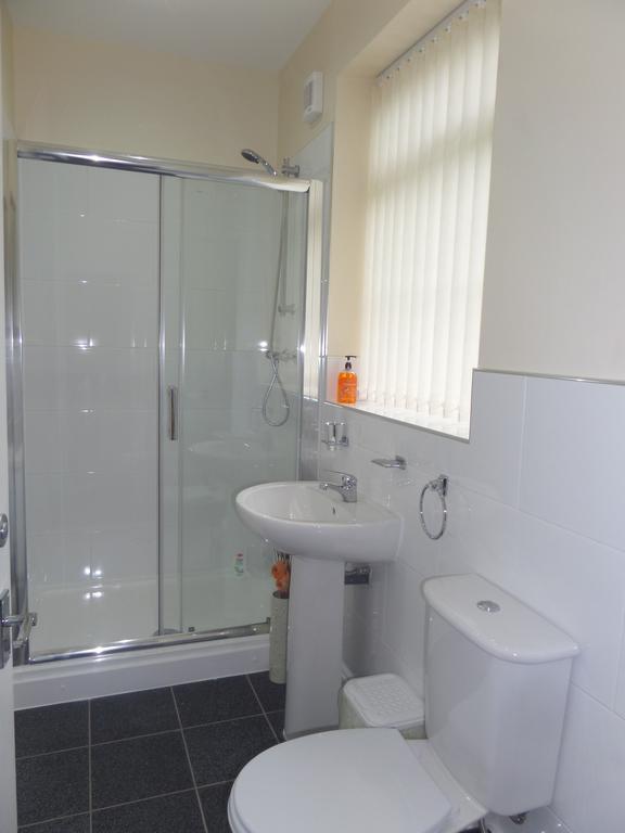 Quadruple Room with Shower
