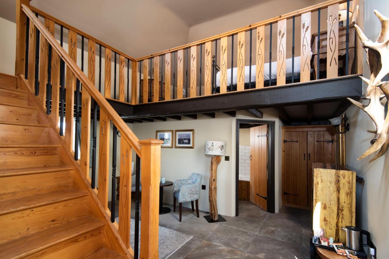 Feature Double Room,1420514922:JPEG